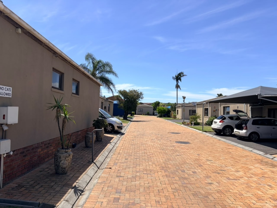 To Let 2 Bedroom Property for Rent in St Michaels Western Cape